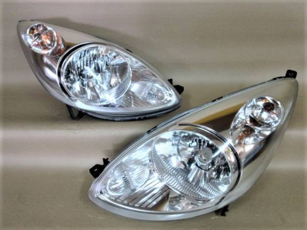 B8/ JB5/JB6ライフ純正HIDヘッドライト左右①STANLEY P3384