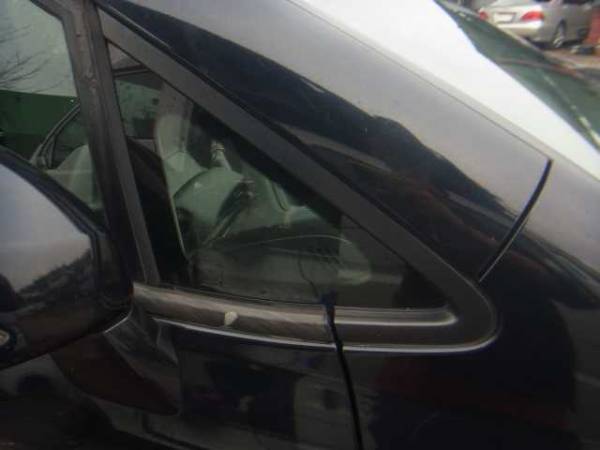 170309 エディックス BE1 右クォーターガラス 前後あり 単価