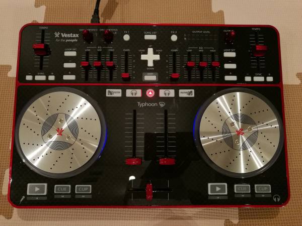 送料無料】 Vestax DJコントローラー DJミキサー Typhoon タイフーン
