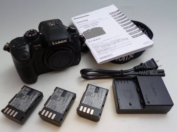 Panasonic LUMIX DMC-GH4 ボディ 美品 バッテリー3個付き