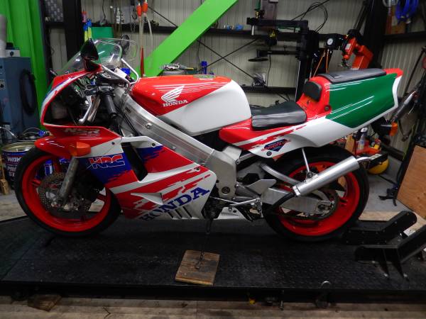希少！NSR250R SP 93年 WINNER'S ONE 900台限定 MC21 ウィナーズワン
