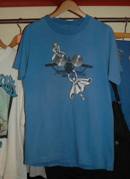 超激得，大人気 ユーズド 80年代 SMA SANTA MONICA AIRLINES サンタモニカ エアライン JIM THIBAUD Tシャツ(ウエア)｜売買されたオークション情報、yahooの商品情報をアーカイブ公開 - オークファン ウエア