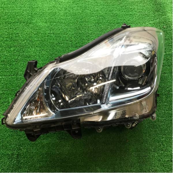 200系 クラウン ハイブリッド 左 ヘッドライト 美品