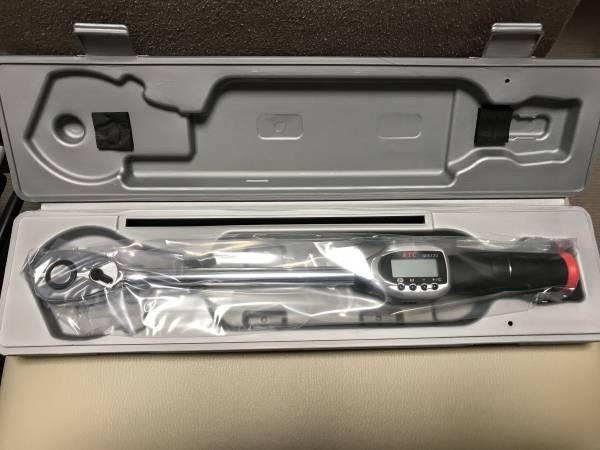 早期発送可KTC KTC デジラチェ GEK135-R4 トルクレンチ デジタル 早期発送可KTC KTC デジラチェ GEK135-R4 トルクレンチ デジタル