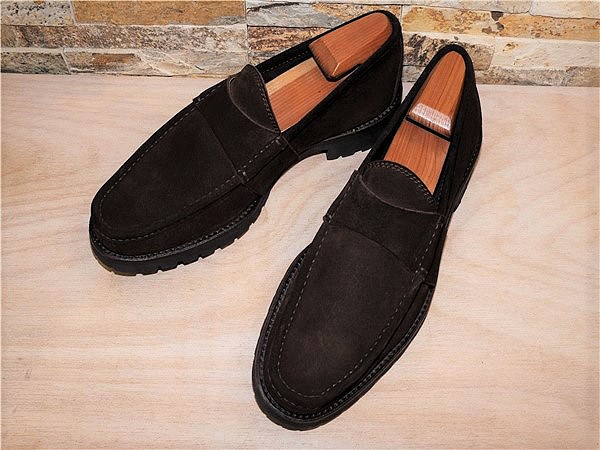 新品同様/GUCCI/グッチ/レザースリッポン/茶/27cm/9D/定価8万円/76B91