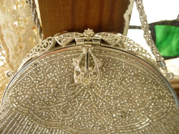 ビンテージ ビーズ 刺繍 バッグ 検) アンティーク フランス 英国 和服 着物 イギリス ラインストーン アールデコ オーストリア シルバー