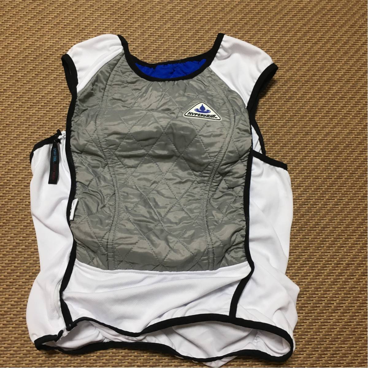 HyperKewl(ハイパークール) 米国陸軍正式採用の冷却服技術 : 米国陸軍 