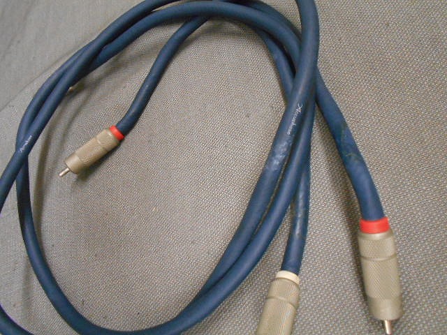 885□Accuphase RCA音声ケーブル 1m 家電、AV、カメラ RCAケーブル