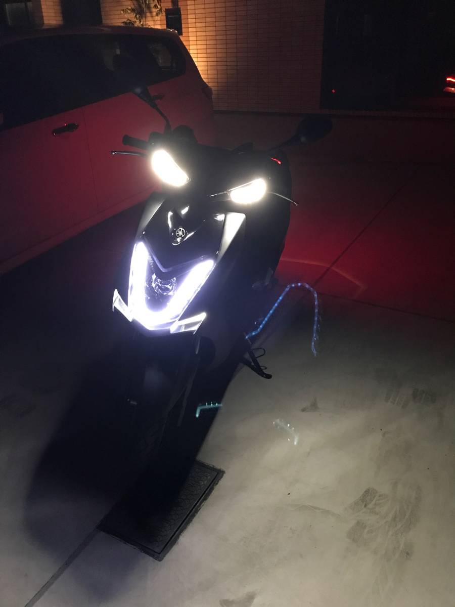 シグナスX 4型 プロジェクターLEDヘッドライト ライト、ウィンカー