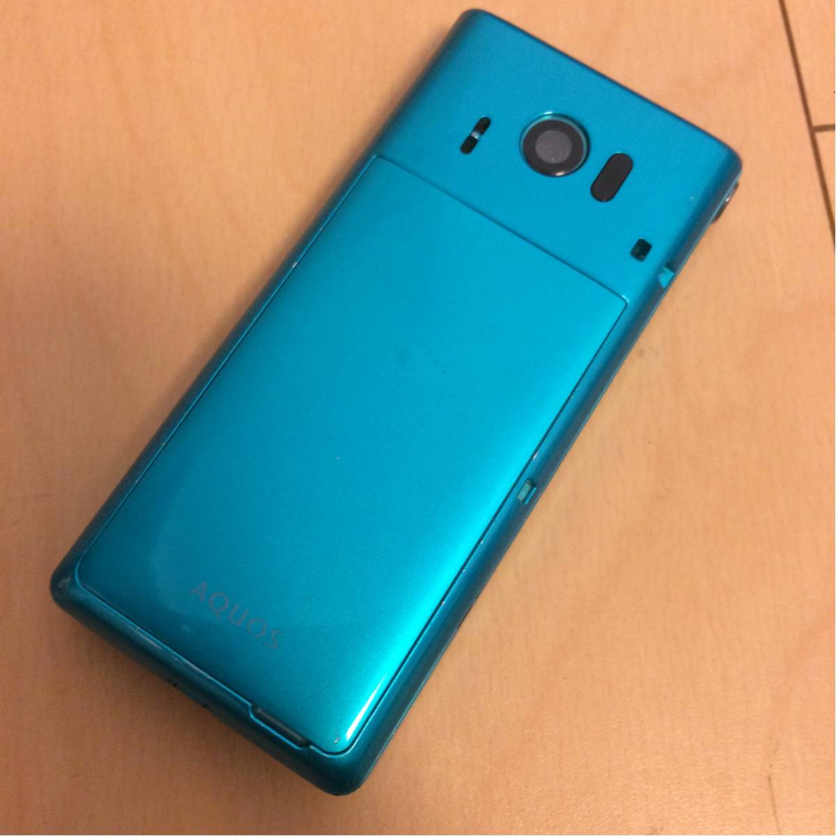 ☆docomo☆SH-06G（ブルー）☆ma20344 docomo ケータイ AQUOS ブルーグリーン》一括購入品 ムスビー｜《docomo 価格比較