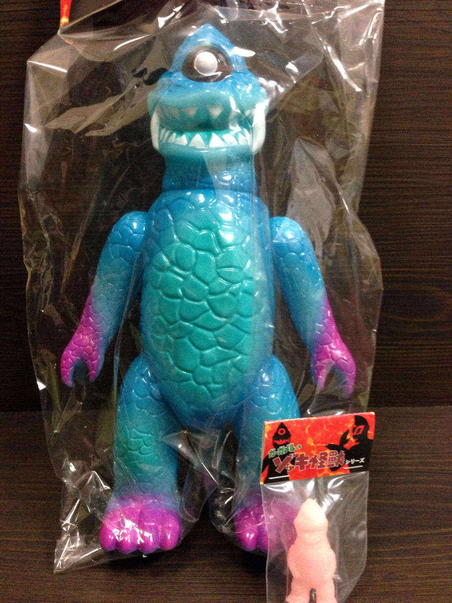 インディーズ 怪獣ソフビ ガーガメル