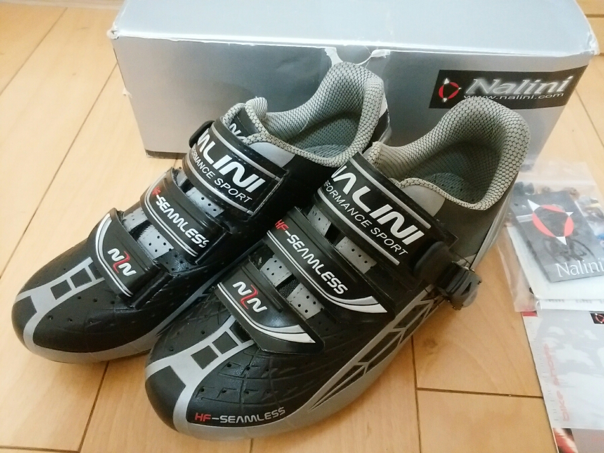新品，低価 NALINIカーボンソールロード用SPD-ビンディングシューズ 41.5/26.5cm(26cm～)｜売買されたオークション情報、yahooの商品情報をアーカイブ公開 - オークファン 26cm～