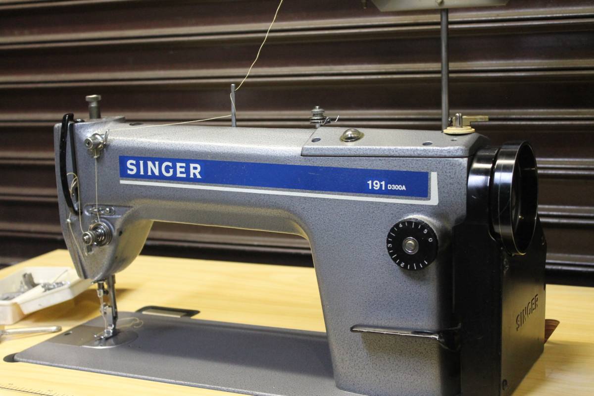 シンガー本縫いミシン　完成品　美品