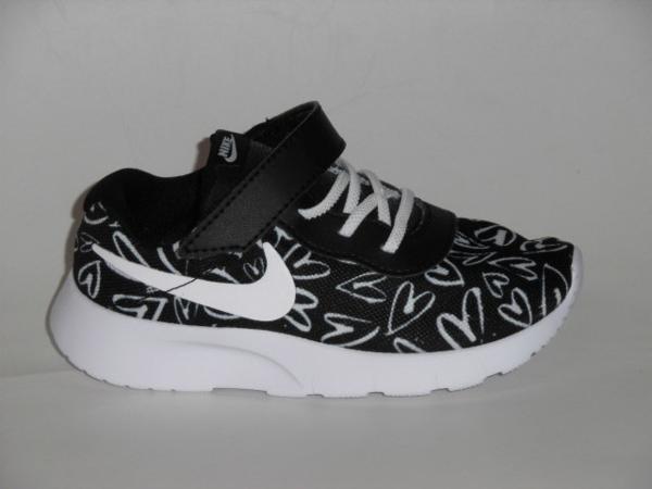 即決！ナイキNIKE 12cm タンジュン プリントTDV　833670-003黒ラバ 子供 キッズ 女の子 ベビー シューズ スニーカー