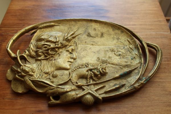 フランス製 アールヌーヴォーの真鍮製 トレイ希少美品 アンティーク