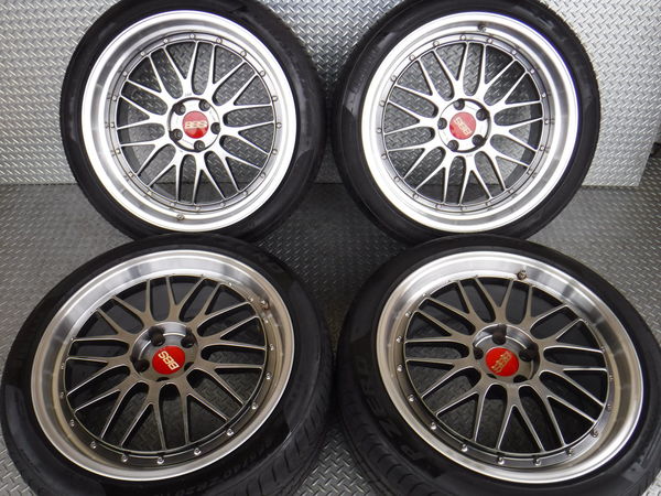 ウェッズ レオニスSL 8．5J＋52 エスティマ オデッセイ E52