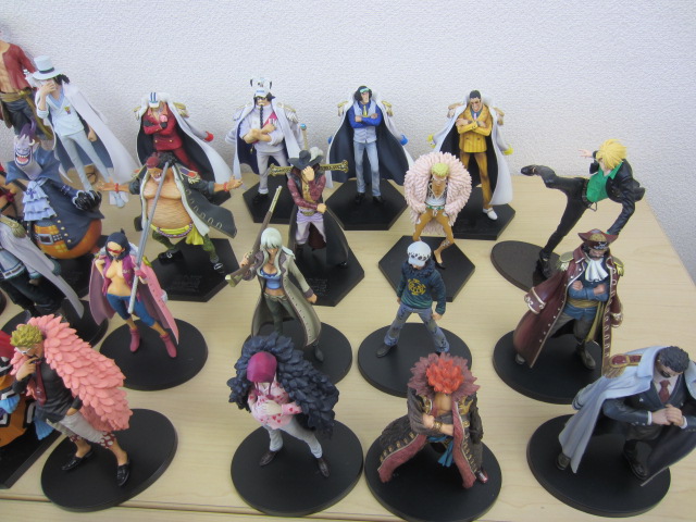 061q184j One Piece ワンピース フィギュア Dx Dxf 王下七武海 海軍 等 大量 55体 まとめセット One Piece 売買されたオークション情報 Yahooの商品情報をアーカイブ公開 オークファン Aucfan Com