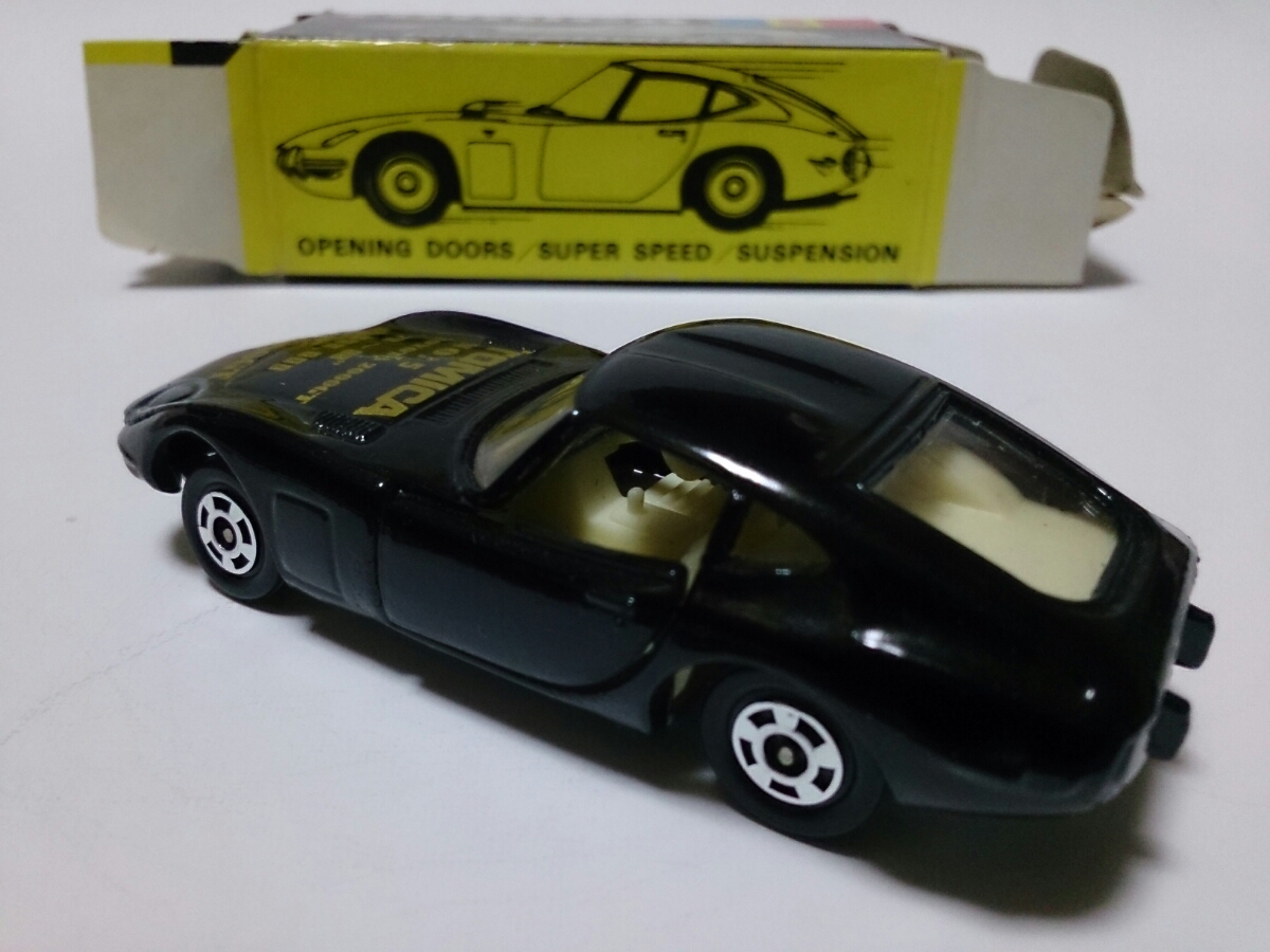 トミカ 日本製 黒箱 5 トヨタ 2000GT 当時物 絶版 ① トミカ 日本製 黒