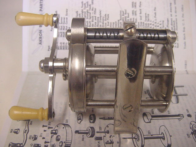 Pflueger Akron No.1893 未使用品 Pflueger-AKRON＃1893□初期型米國製骨董倆軸受式釣糸捲具 ビンテージ