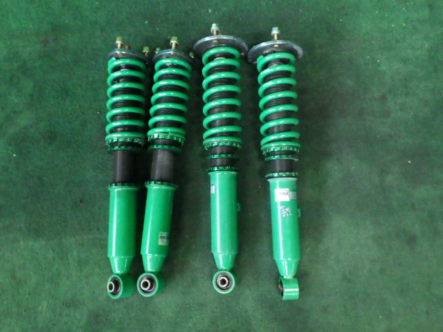 クラウン[GRS180]TEIN車高調サスペンション