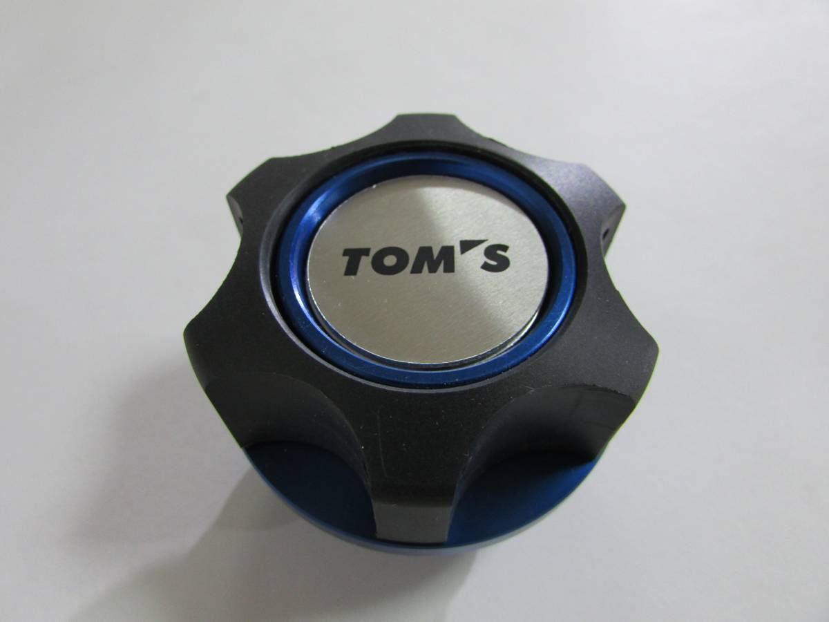 TOM'S トムス オイルフィラーキャップ ブルー A