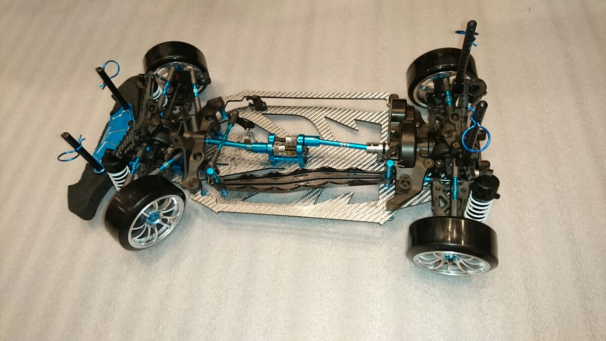 TB-03ドリフト仕様 中古品 ジャンク