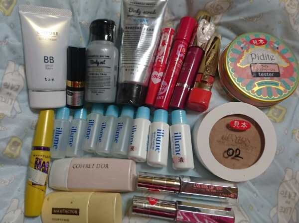 コフレドール マックスファクター 等 化粧品 セット ファンデ_1