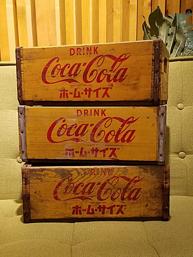 261173875.2