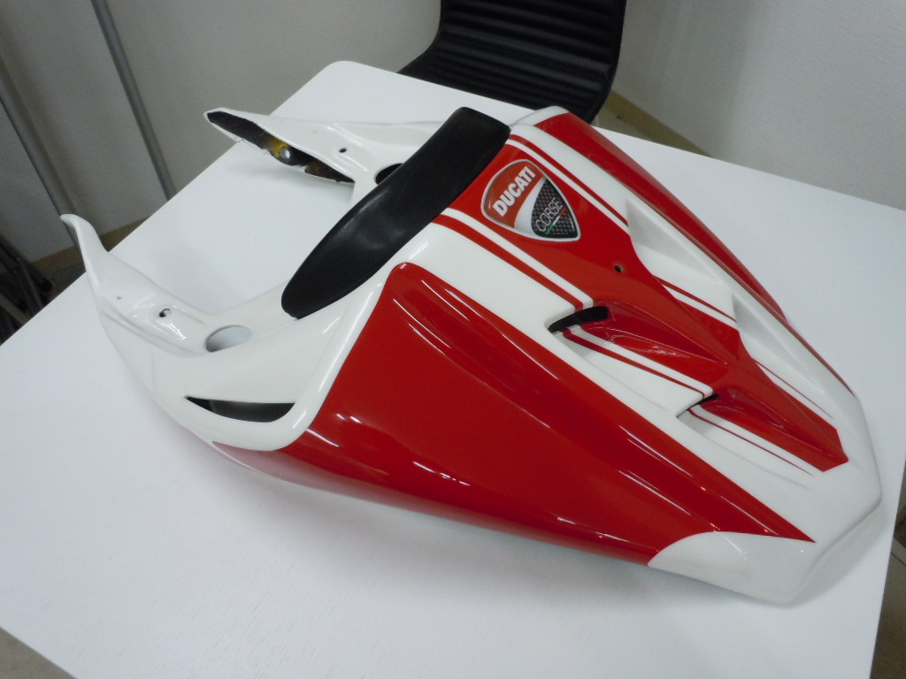 ドゥカティパフォーマンス製シートカウル　999・749全車　
