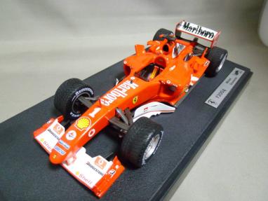 マテルエリート 1/18 フェラーリ F2004 M.シューマッハ マルボロ仕様