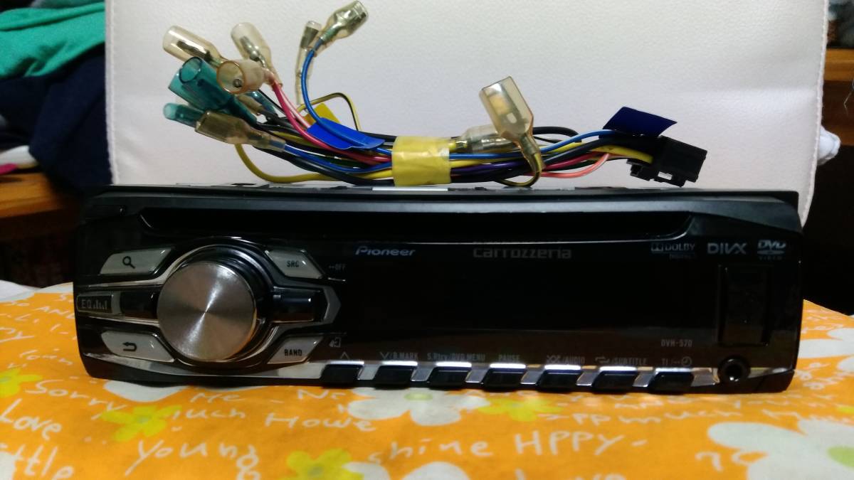 カロッツェリアのDVH-570 1DINサイズの希少モデルです。_1