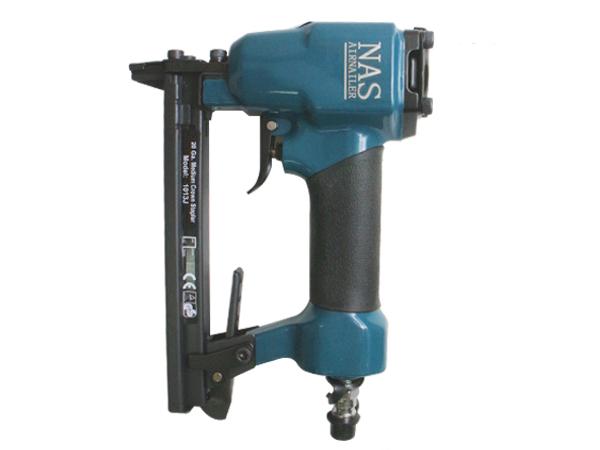 新品 エアータッカー ステープル 打機 針5000本付 1013J 送料無