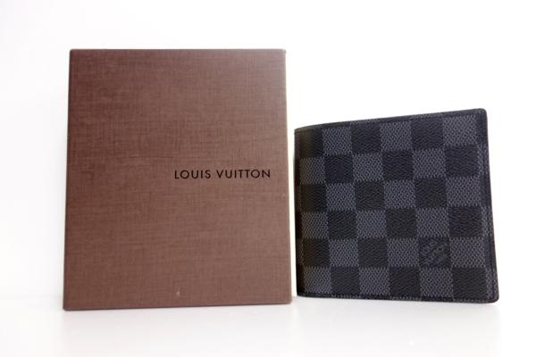 美品本物ヴィトン ダミエグラフィット ポルトフォイユ マルコ 二つ折り財布