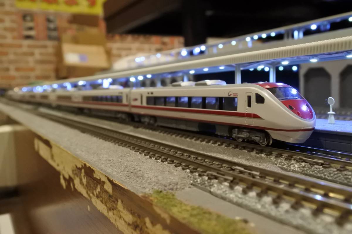 KATO 10-381 681系2000番台 北越急行「スノーラビット エクスプレス」9