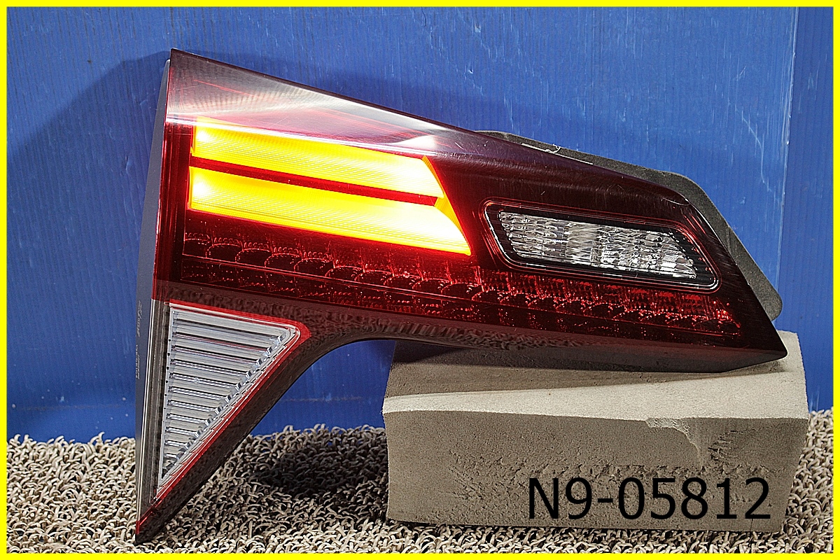 95-649-Z☆前期 レクサスRX HV☆右ヘッドライト LED☆GYL10W