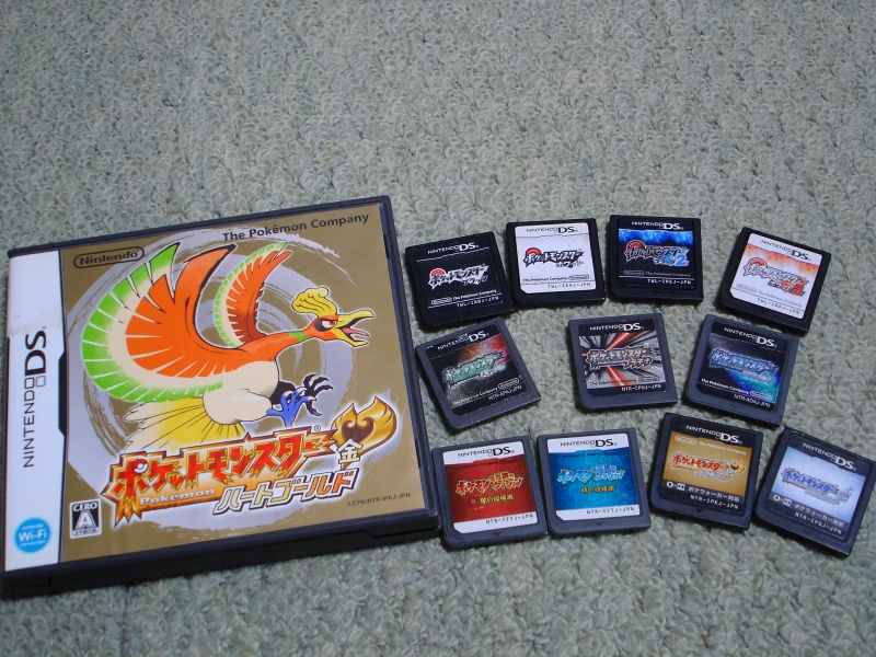 ポケットモンスター歴代カセットとDSライトセット