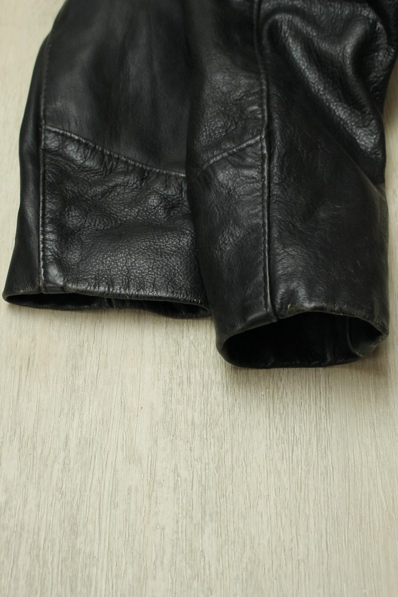 2026年最新SCHOTT SCHOTT◆レザージャケット・ブルゾン/42/レザー/BLK/シングルライダース/634 レザージャケット 42の人気アイテム - メルカリ