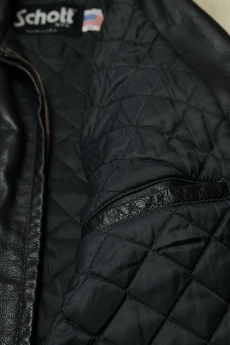 2026年最新SCHOTT SCHOTT◆レザージャケット・ブルゾン/42/レザー/BLK/シングルライダース/634 レザージャケット 42の人気アイテム - メルカリ