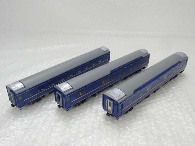JR TOMIX 24系25形特急寝台客車（北斗星・JR東日本仕様）増結セット