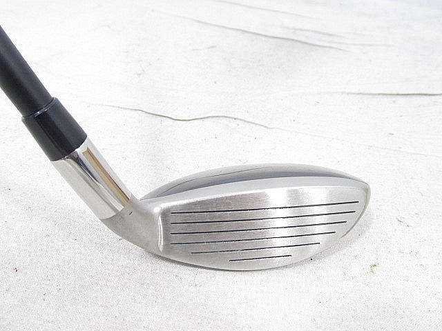 即決 中古美品 RAZR(レイザー) X ユーティリティ (USA仕様) U4 RAZR X HL グラファイト(USA)[1089