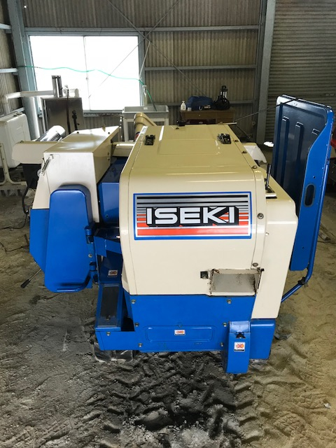 ISEKI 農業機械 HMG600 イセキ HMG600 ハーベスター - Yahoo!オークション フォ 自走式脱穀機