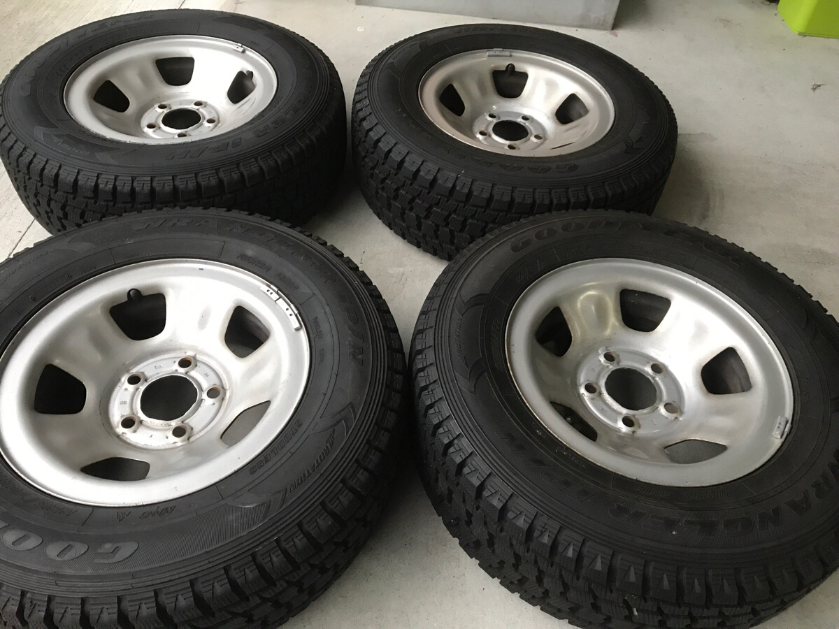 アストロ 純正 スチールホイール 鉄 225/70R15 シボレー PCD127 アメ車 スタッドレス バリ山(スタッドレスタイヤ)｜売買され ...