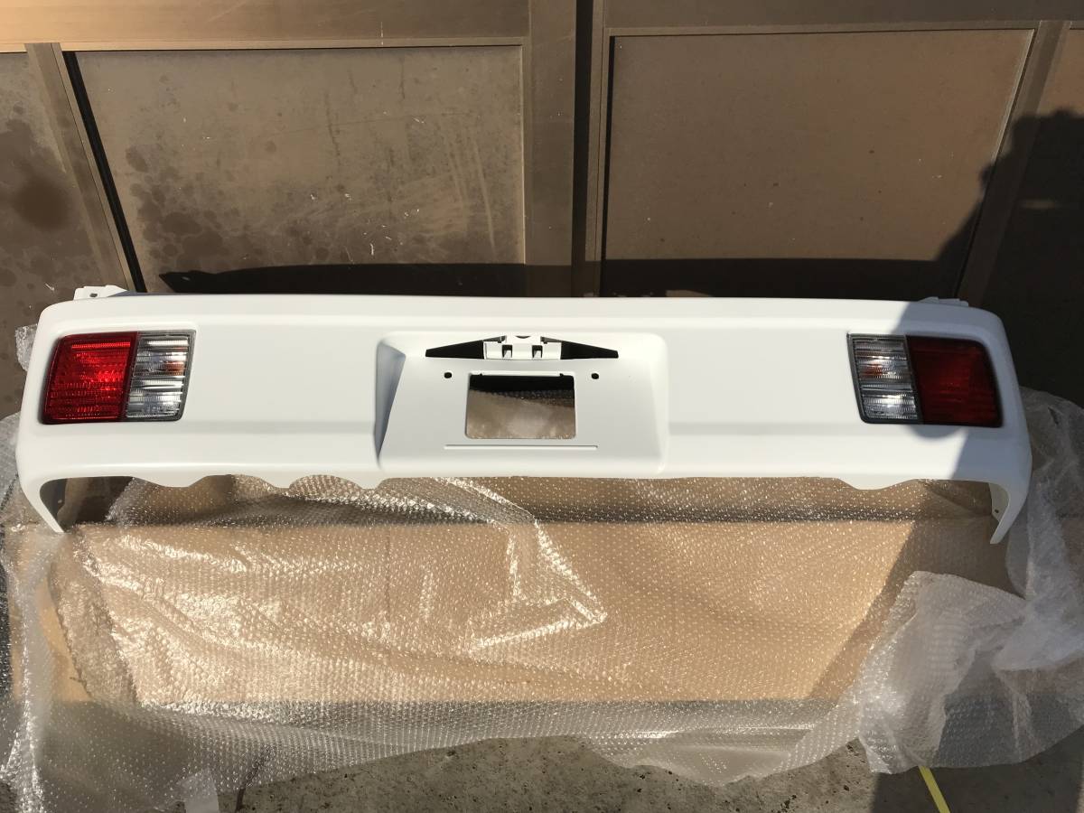 エブリイバン 新車外しリアバンパー DA17v 26u リアバンパー DA17V