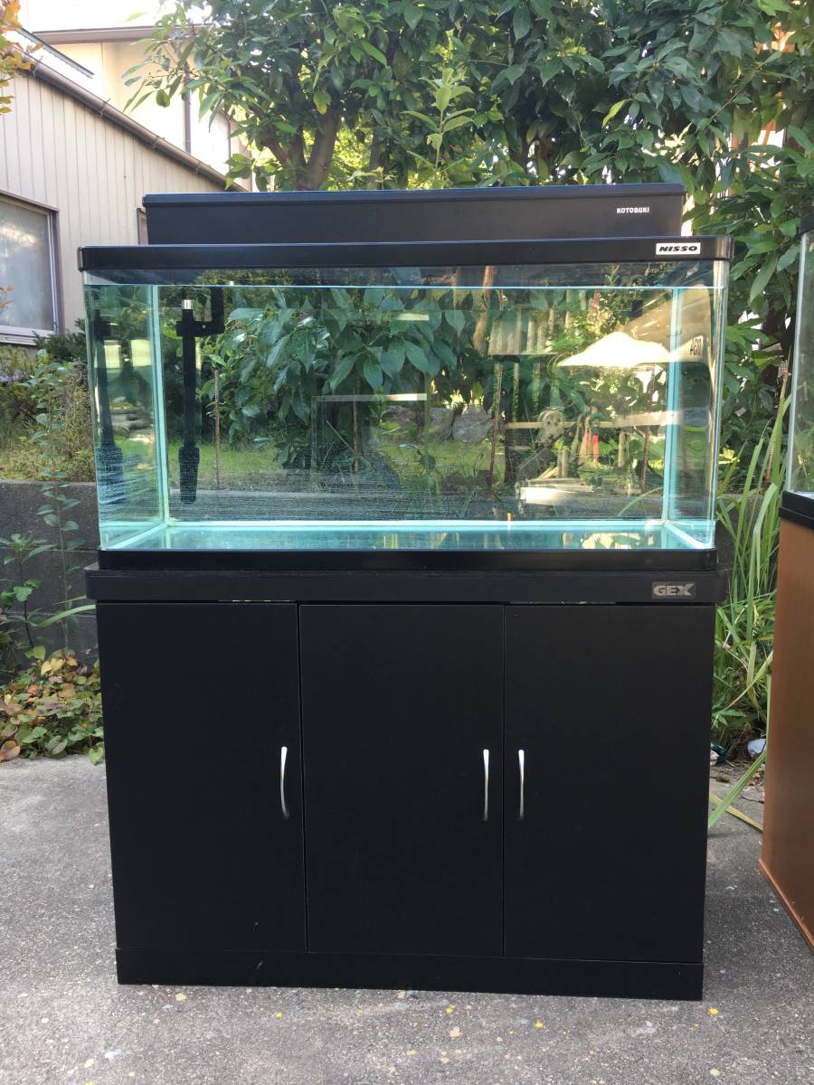 フレームレス曲げガラス水槽 90cm 楽天市場】曲げガラス水槽 90センチ