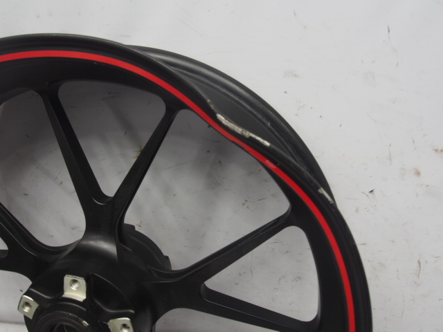 素材に.ドゥカティ/1098Sフロントホイール/17x3.50Ducati/マルケジーニ