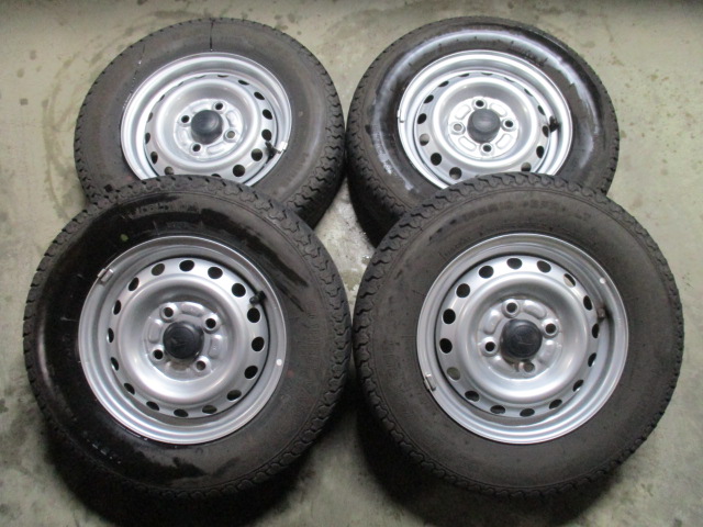 ダイハツ純正品]スチールホイールセット⁄ブラック ▽4534 ダイハツ純正