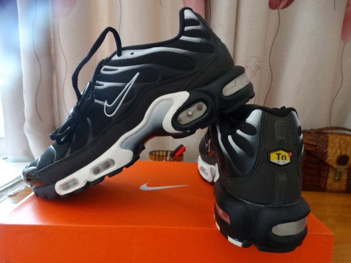 ナイキ AIR MAX 27.5cm 　新品　ケース有