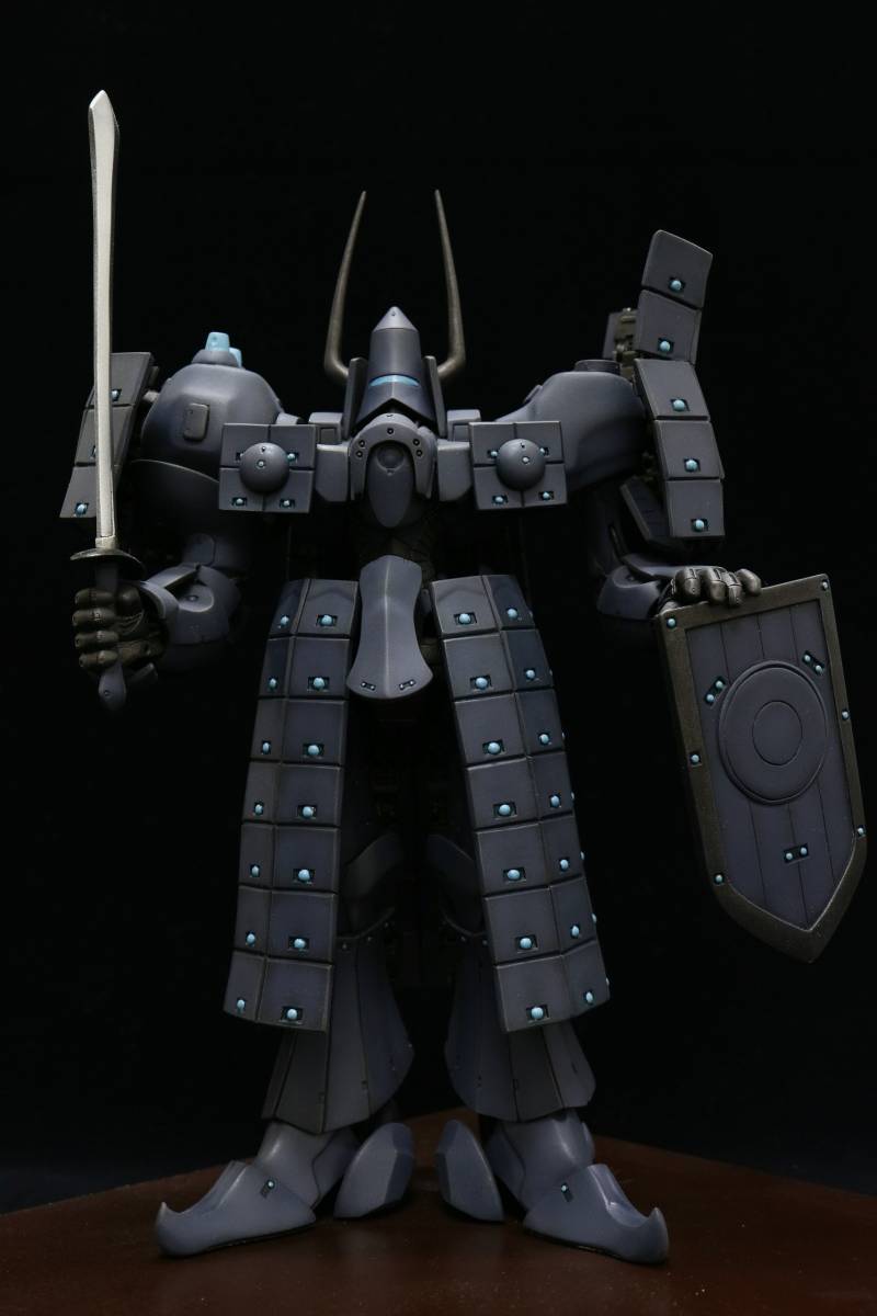 FSS ファイブスター物語 1/100 青騎士 紫苑鋼 ブルーアーマー 塗装済み