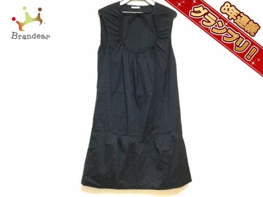 驚きの破格値，豊富な ミュウミュウ miumiu ワンピース サイズ40 M ダークグレー レディース(その他)｜売買されたオークション情報、yahooの商品情報をアーカイブ公開 - オークファン 女性用