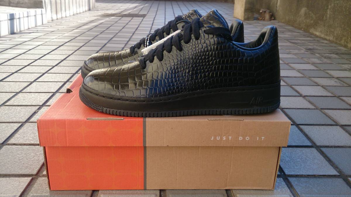 NIKE AIR FORCE 1 SUPREME 黒 型押しクロコ 312685-003 US10.5 28.5cm 